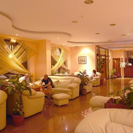 Elegant Hotel Bansko Bagian luar foto