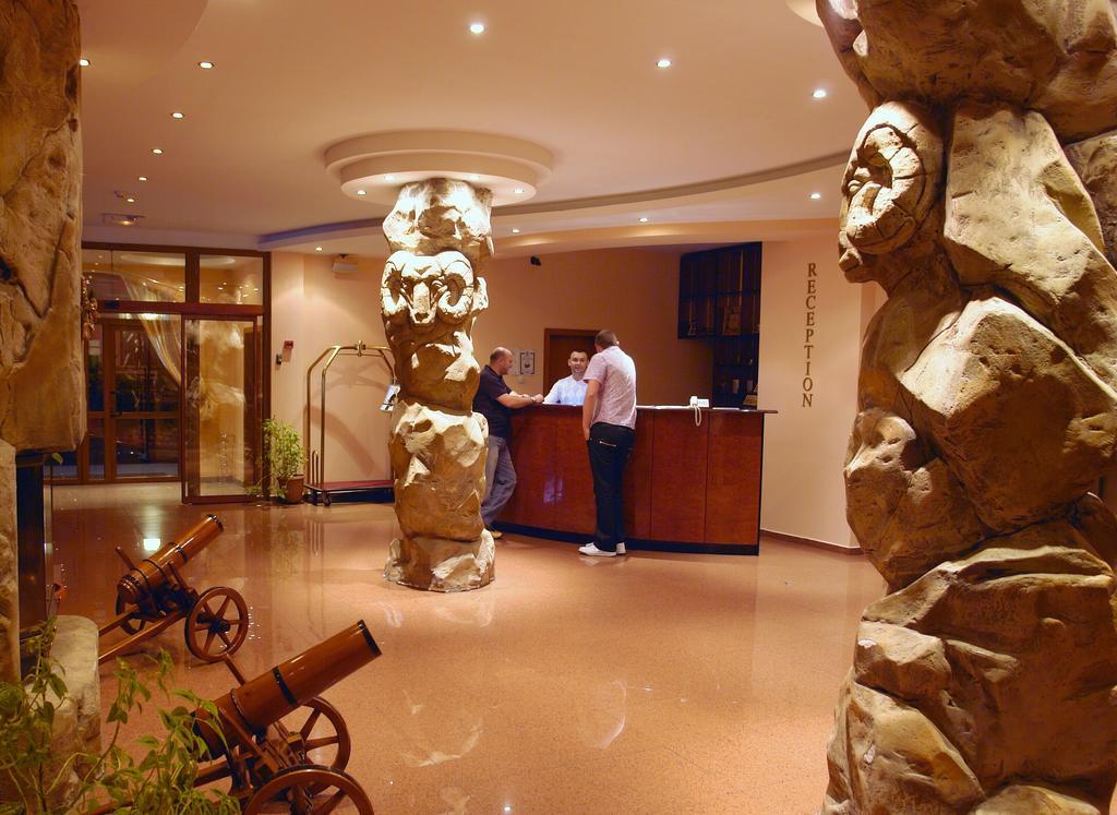 Elegant Hotel Bansko Bagian luar foto