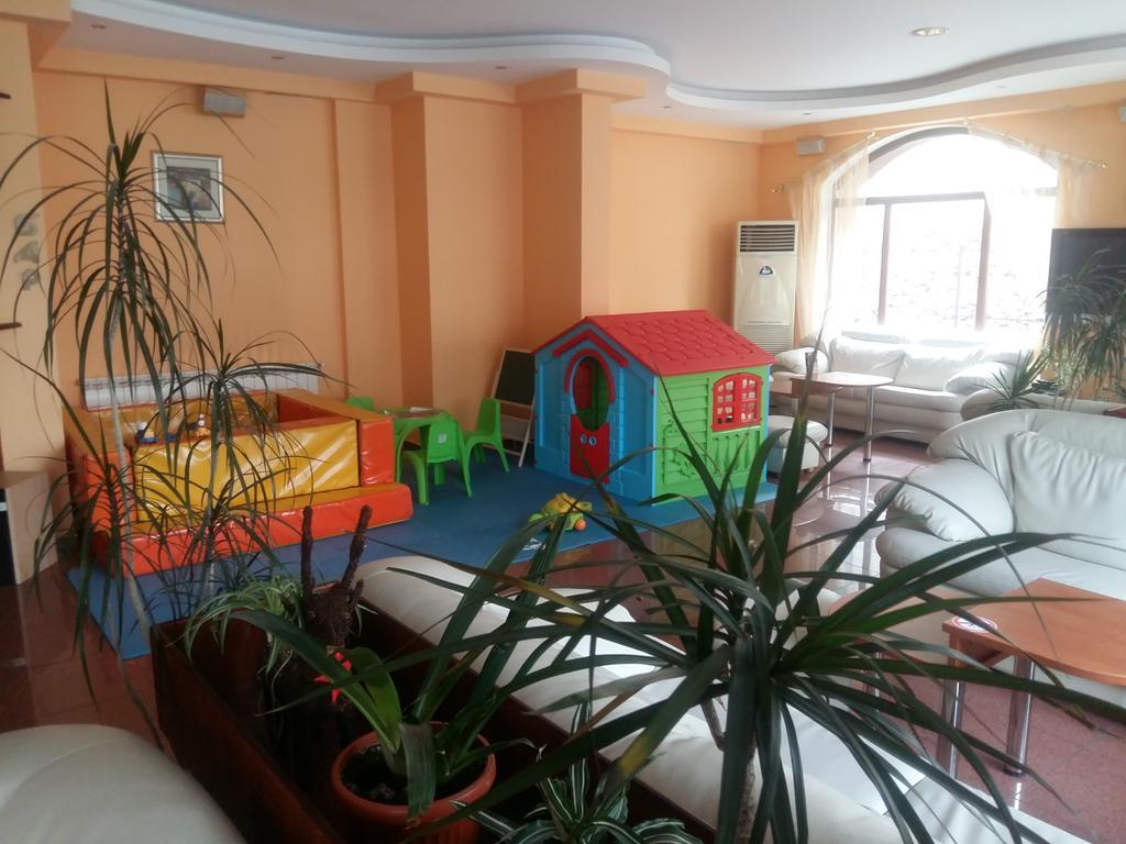 Elegant Hotel Bansko Bagian luar foto